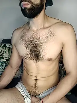 Enzo-wolf33 online show from 8, 10, 2025