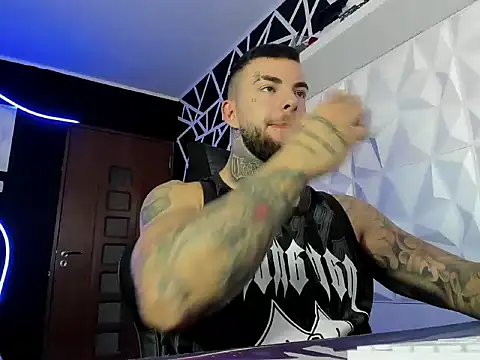 Chrisjordan66 online show from 21, 10, 2025