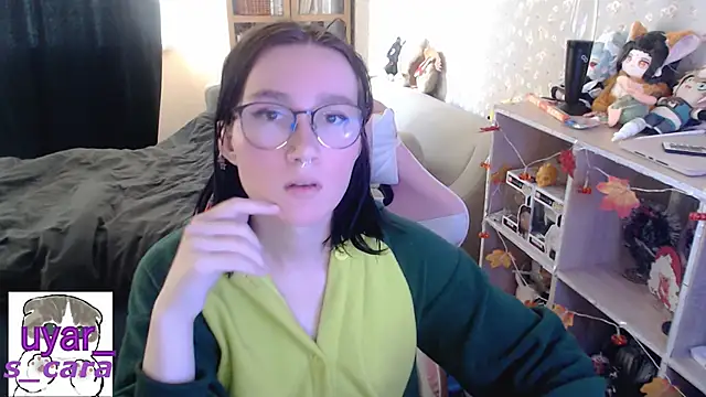 Snapshot of s_cara chatting on 7, 10, 2025 s cara online show from 7, 10, 2025