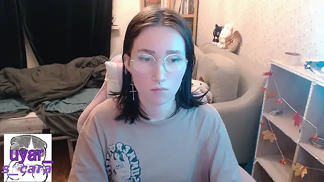 Snapshot of s_cara chatting on 4, 12, 2025 s cara online show from 4, 12, 2025