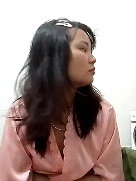 Snapshot of Heulwen-22 chatting on 30, 9, 2025 Heulwen-22 online show from 30, 9, 2025