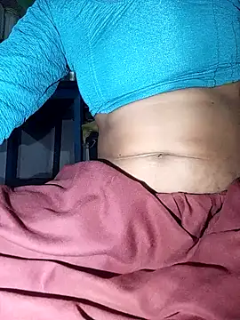 MISS LOVE 001 online show from 24, 10, 2025