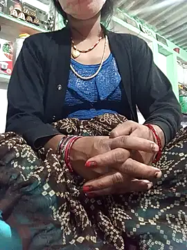 Snapshot of MISS_LOVE_001 chatting on 16, 2, 2026 MISS LOVE 001 online show from 16, 2, 2026