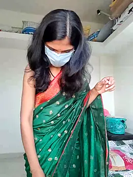 Shivani2002 online show from 15, 2, 2026