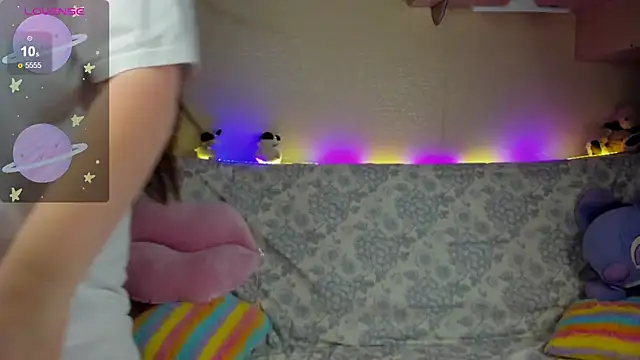 Alice next door online show from 13, 11, 2025