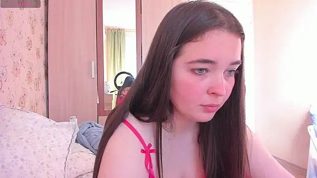 Snapshot of Alice_next_door chatting on 29, 5, 2026 Alice next door online show from 29, 5, 2026