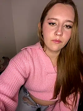 Snapshot of Cutie_blondie chatting on 30, 9, 2025 Cutie blondie online show from 30, 9, 2025