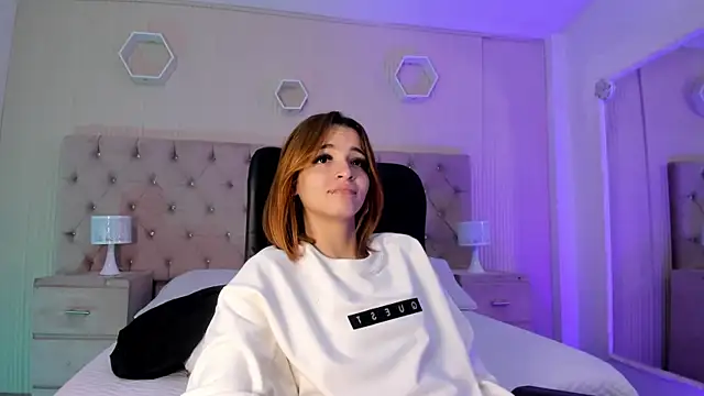 MadisonSky  online show from 27, 9, 2025