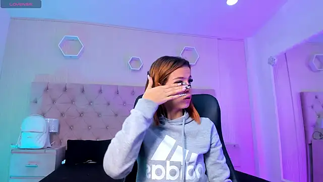 MadisonSky  online show from 12, 10, 2025