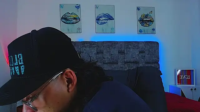 dirty model online show from 11, 10, 2025