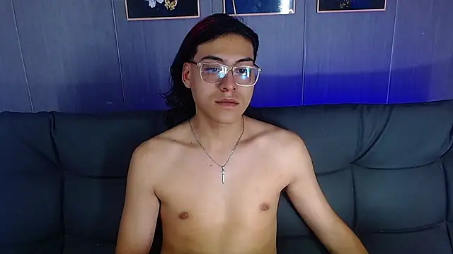 dirty model online show from 4, 2, 2026