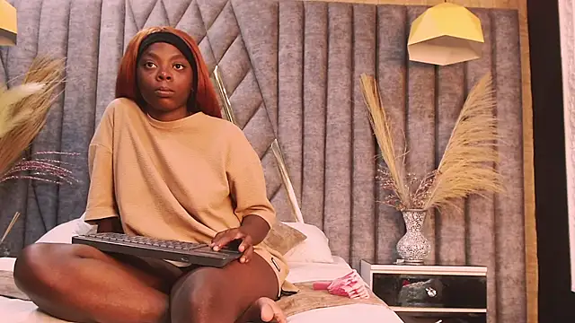 OliviaGarciaa online show from 20, 9, 2025