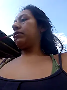 Snapshot of LUNAROSE_SEX chatting on 4, 10, 2025 LUNAROSE SEX online show from 4, 10, 2025