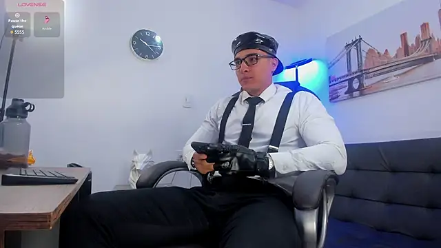 Snapshot of Dash_Bukoski chatting on 7, 10, 2025 Dash Bukoski online show from 7, 10, 2025