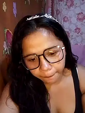 hotmomma8 online show from 8, 4, 2026