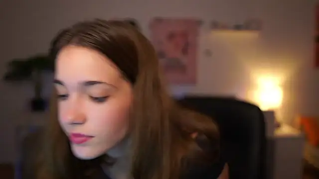 kissie cat online show from 3, 11, 2025