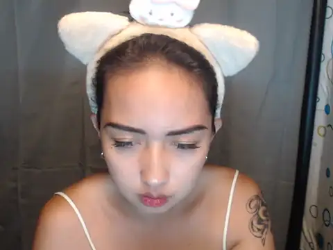 Soft Angel8 online show from 24, 5, 2026