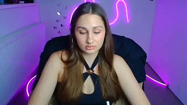 Snapshot of Stefanie_Sweet chatting on 18, 6, 2026 Stefanie Sweet online show from 18, 6, 2026