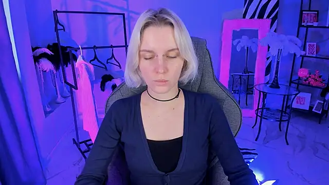 BethanyCloud online show from 12, 11, 2025