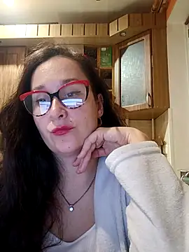 Amandda  online show from 21, 10, 2025