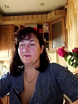 Amandda  online show from 2, 6, 2026