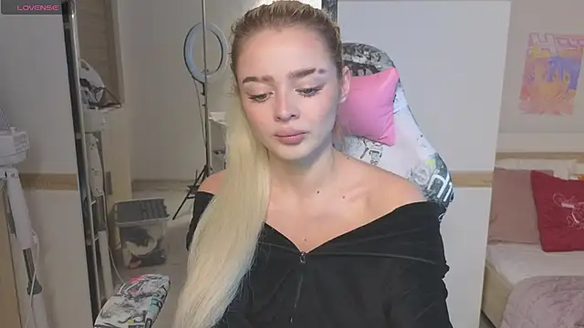 Snapshot of Relax_Time_ chatting on 28, 9, 2025 Relax Time online show from 28, 9, 2025