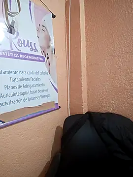 Mia-Glow online show from 28, 10, 2025