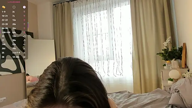 Snapshot of VernonKnapik chatting on 28, 11, 2025 VernonKnapik online show from 28, 11, 2025