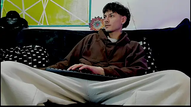 Dioniso guy8 online show from 10, 3, 2026