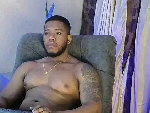 Snapshot of BenjaminCol_ chatting on 17, 10, 2025 BenjaminCol online show from 17, 10, 2025