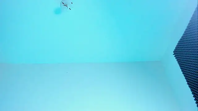 Ellope  online show from 21, 10, 2025