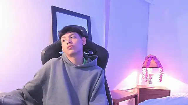 zeus blaze online show from 10, 9, 2025