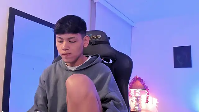 zeus blaze online show from 1, 10, 2025