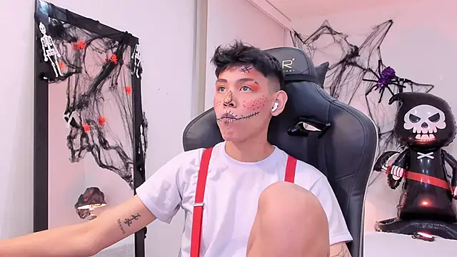 zeus blaze online show from 3, 10, 2025