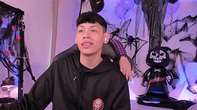 zeus blaze online show from 6, 10, 2025