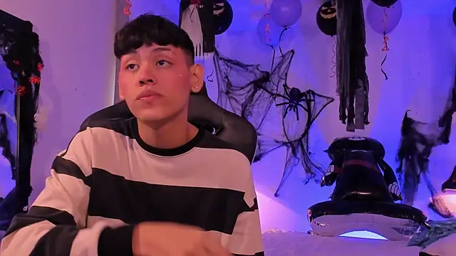 zeus blaze online show from 14, 10, 2025