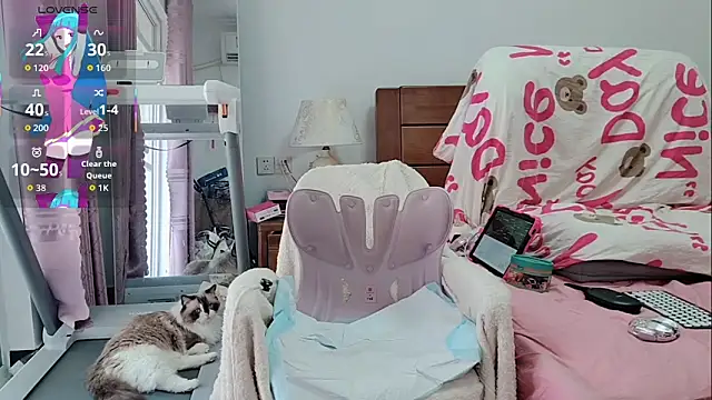 Snapshot of Eulalia-A chatting on 16, 9, 2025 Eulalia-A online show from 16, 9, 2025