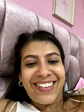 Snapshot of Lenapink19 chatting on 8, 11, 2025 Lenapink19 online show from 8, 11, 2025