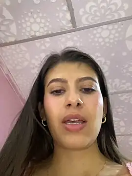 Snapshot of Lenapink19 chatting on 10, 11, 2025 Lenapink19 online show from 10, 11, 2025