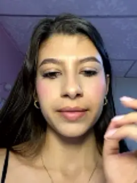 Snapshot of Lenapink19 chatting on 18, 11, 2025 Lenapink19 online show from 18, 11, 2025