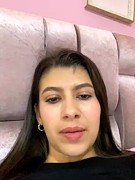 Snapshot of Lenapink19 chatting on 23, 11, 2025 Lenapink19 online show from 23, 11, 2025