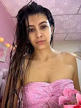 Snapshot of Lenapink19 chatting on 2, 12, 2025 Lenapink19 online show from 2, 12, 2025