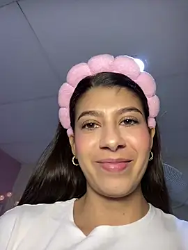Snapshot of Lenapink19 chatting on 22, 4, 2026 Lenapink19 online show from 22, 4, 2026