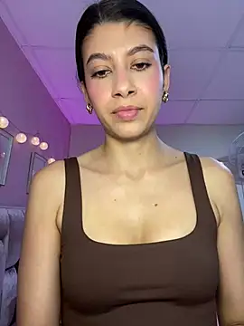 Snapshot of Lenapink19 chatting on 21, 7, 2026 Lenapink19 online show from 21, 7, 2026