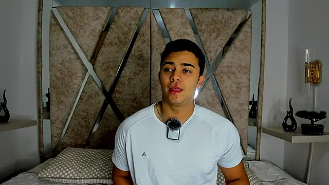 Snapshot of jayd_muscle chatting on 23, 10, 2025 jayd muscle online show from 23, 10, 2025