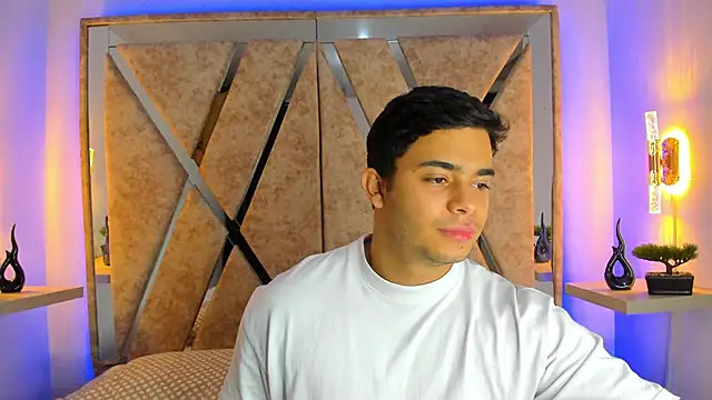 Snapshot of jayd_muscle chatting on 3, 11, 2025 jayd muscle online show from 3, 11, 2025