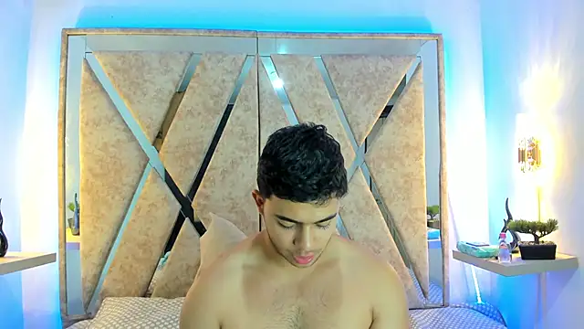 Snapshot of jayd_muscle chatting on 21, 11, 2025 jayd muscle online show from 21, 11, 2025