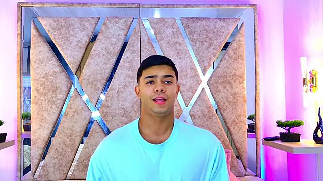 Snapshot of jayd_muscle chatting on 19, 12, 2025 jayd muscle online show from 19, 12, 2025