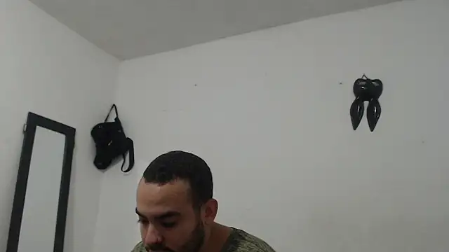 Ana ThiagoxX online show from 13, 9, 2025