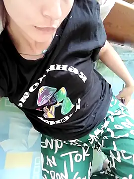 Snapshot of Jenevaonlovex chatting on 18, 9, 2025 Jenevaonlovex online show from 18, 9, 2025